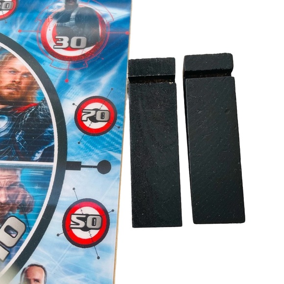 Avengers Magnetic Dart Board (E31) - Picture 2 of 9
